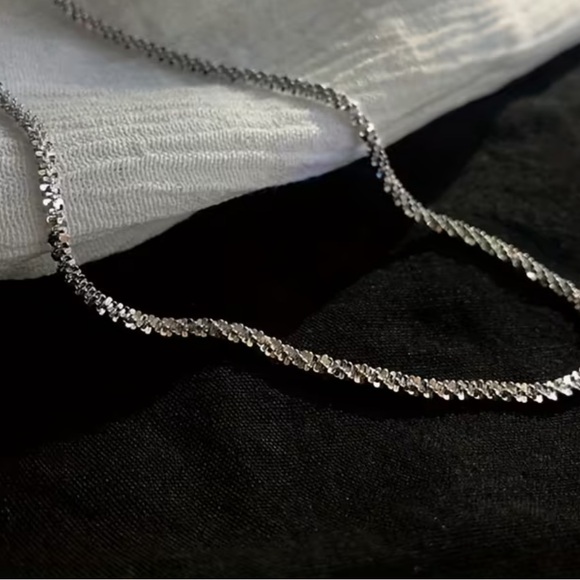 ⭐️ New TITANIUM 20” Rope Chain Necklace - Picture 2 of 3